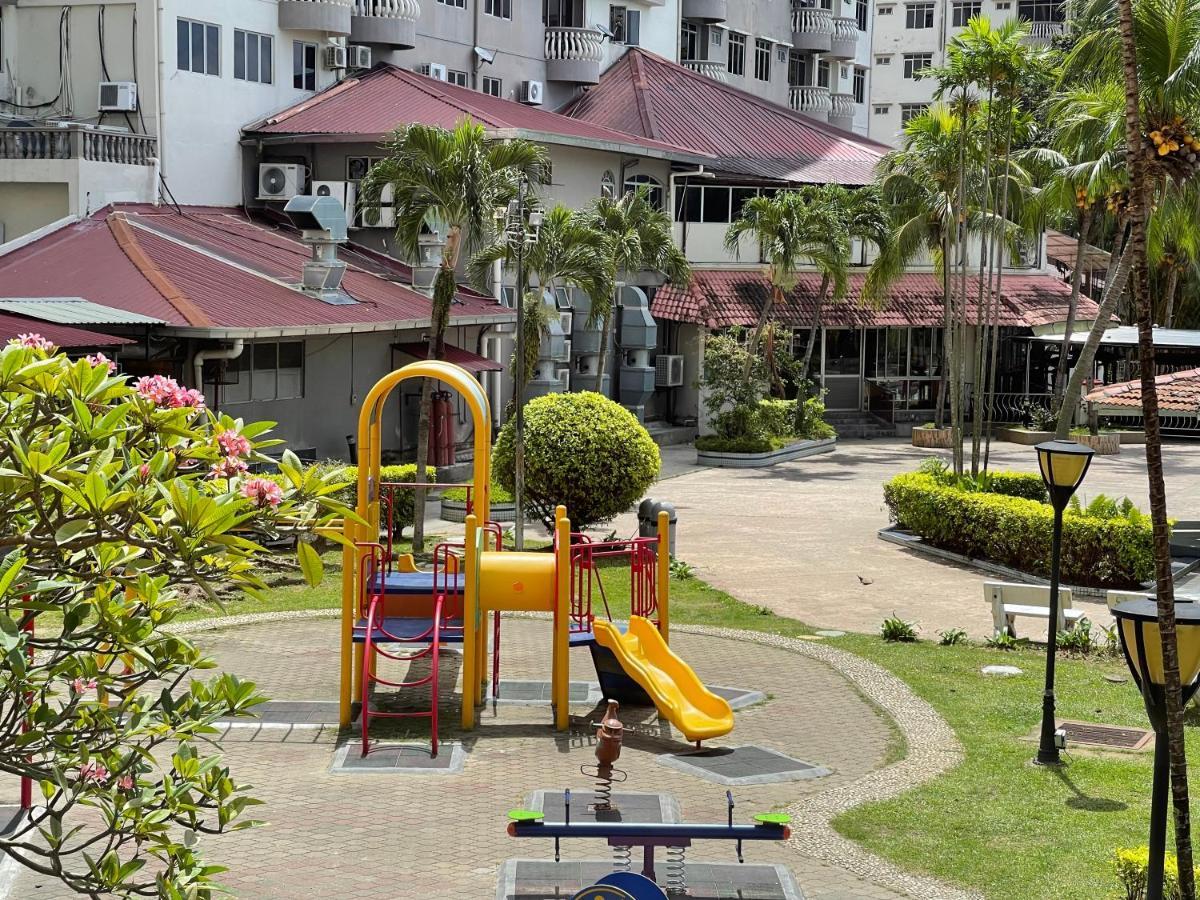 Private,Glory Beach Resort Port Dickson-Negeri Sembilan Kültér fotó