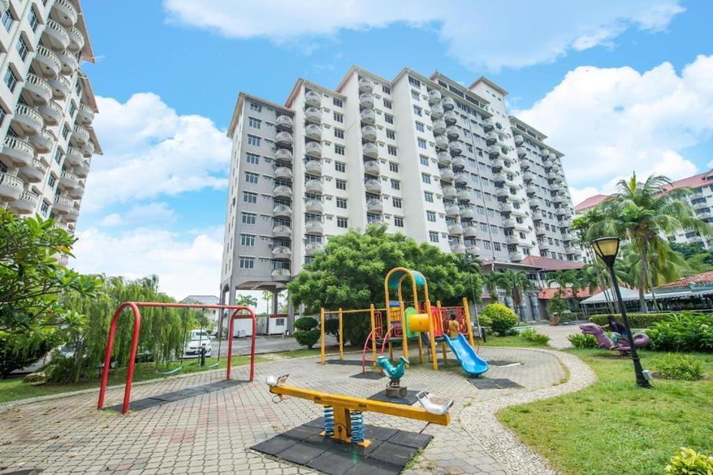 Private,Glory Beach Resort Port Dickson-Negeri Sembilan Kültér fotó